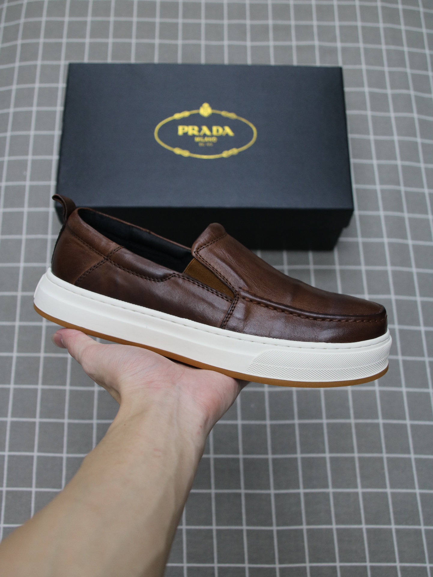 PRADA Leather Casual (PCL1)