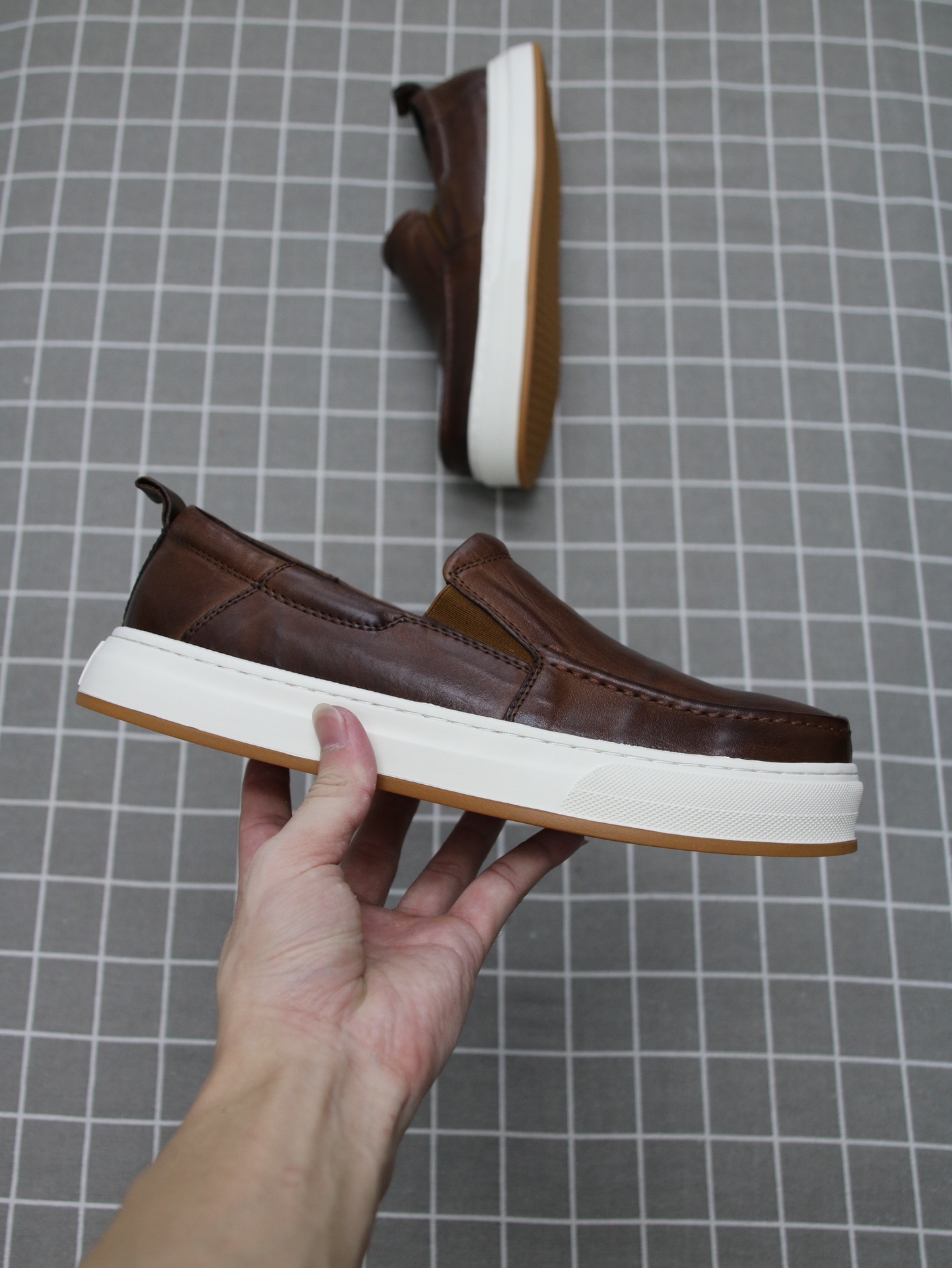 PRADA Leather Casual (PCL1) - Image 7