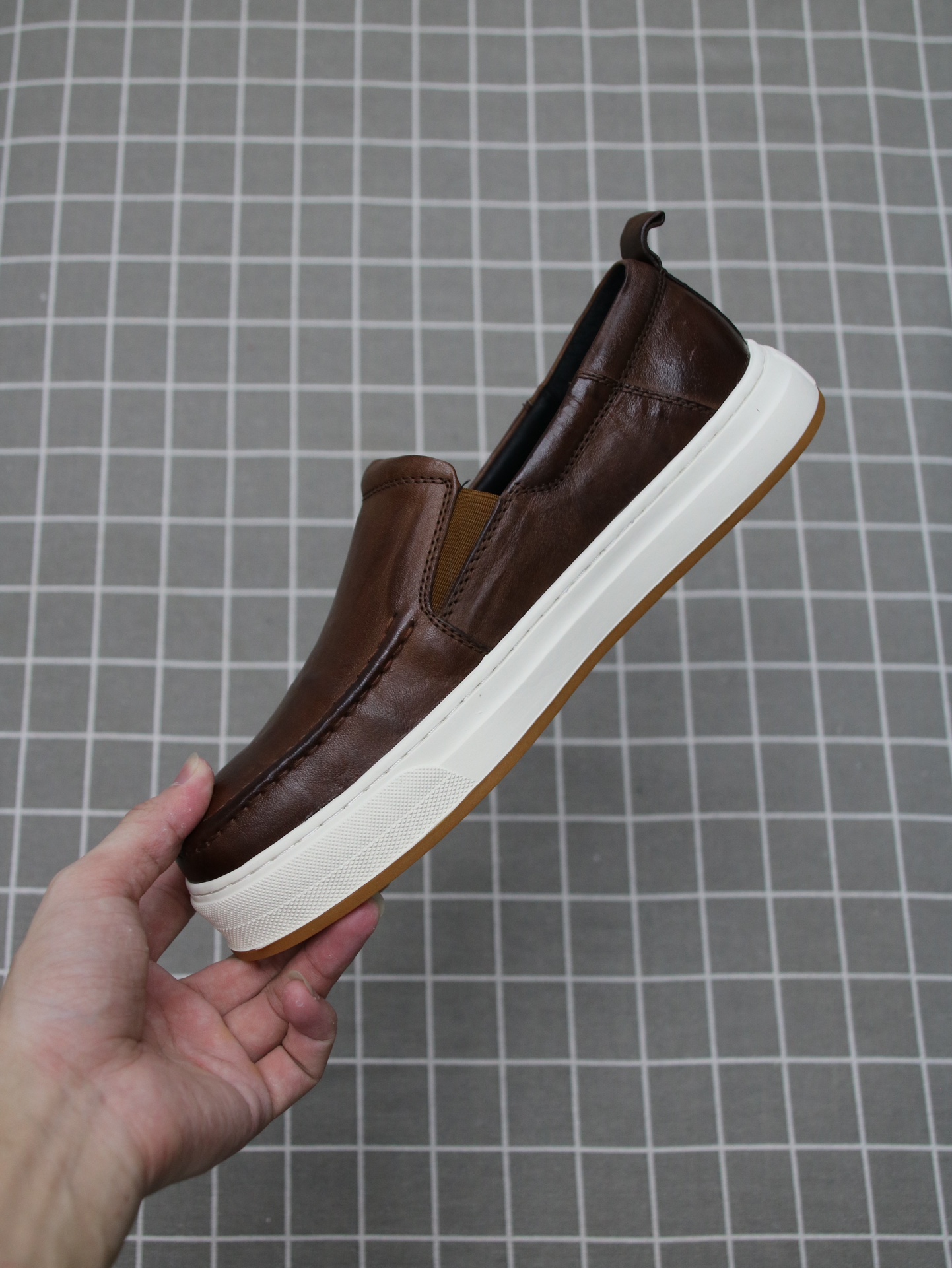 PRADA Leather Casual (PCL1) - Image 5