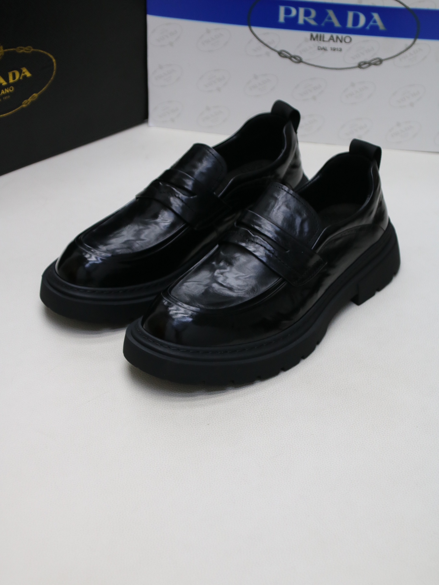 PRADA Black Leather Casual - Formal PCL5 - Image 8