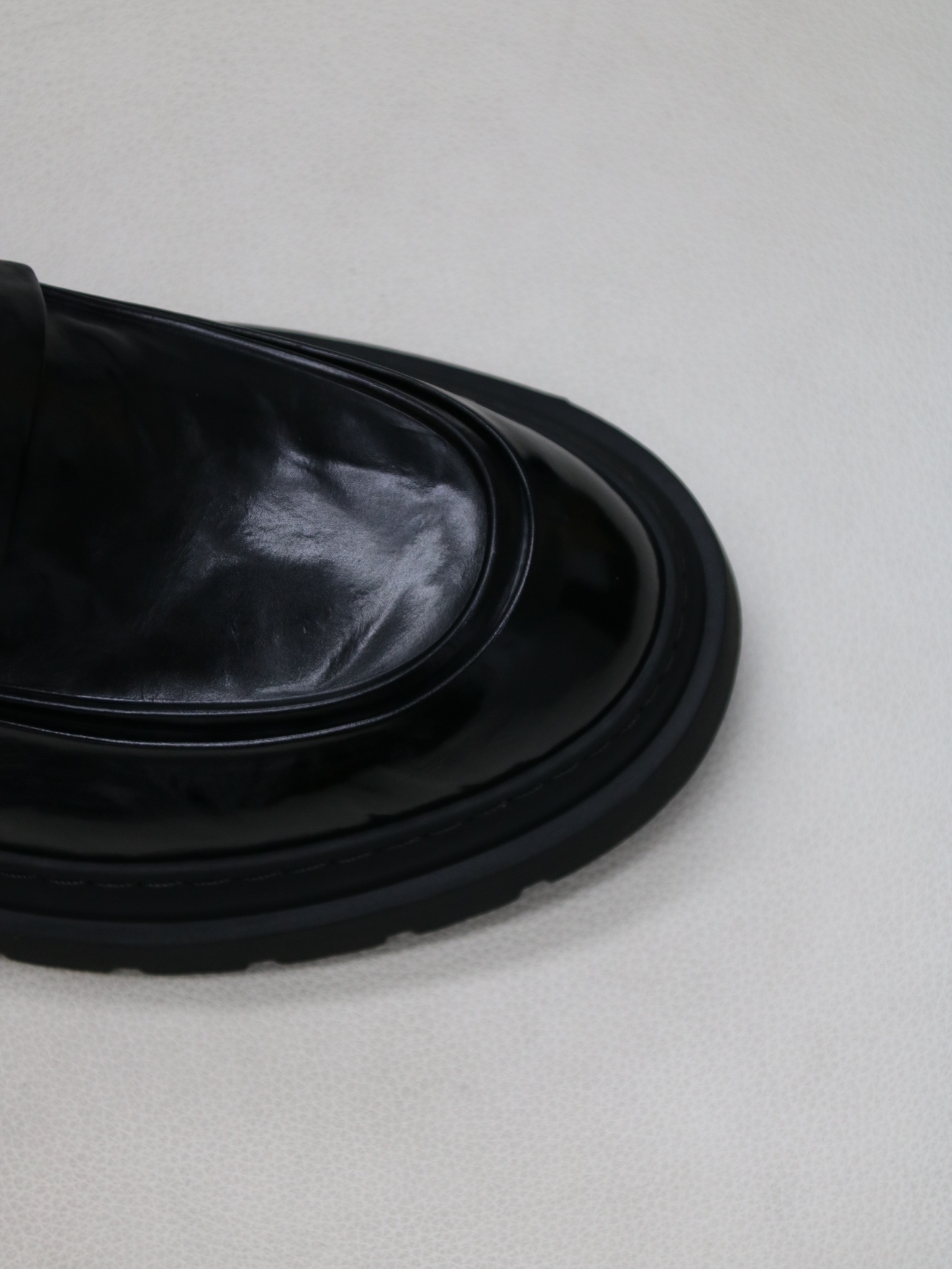 PRADA Black Leather Casual - Formal PCL5 - Image 6