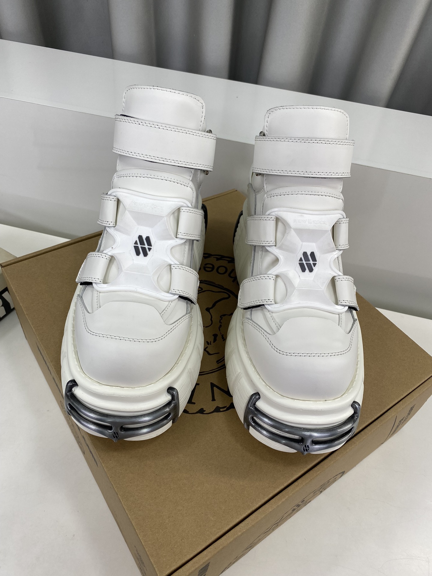 Punk Martin Rock Tank Mecha Hardcore Battle Shoes - Image 6