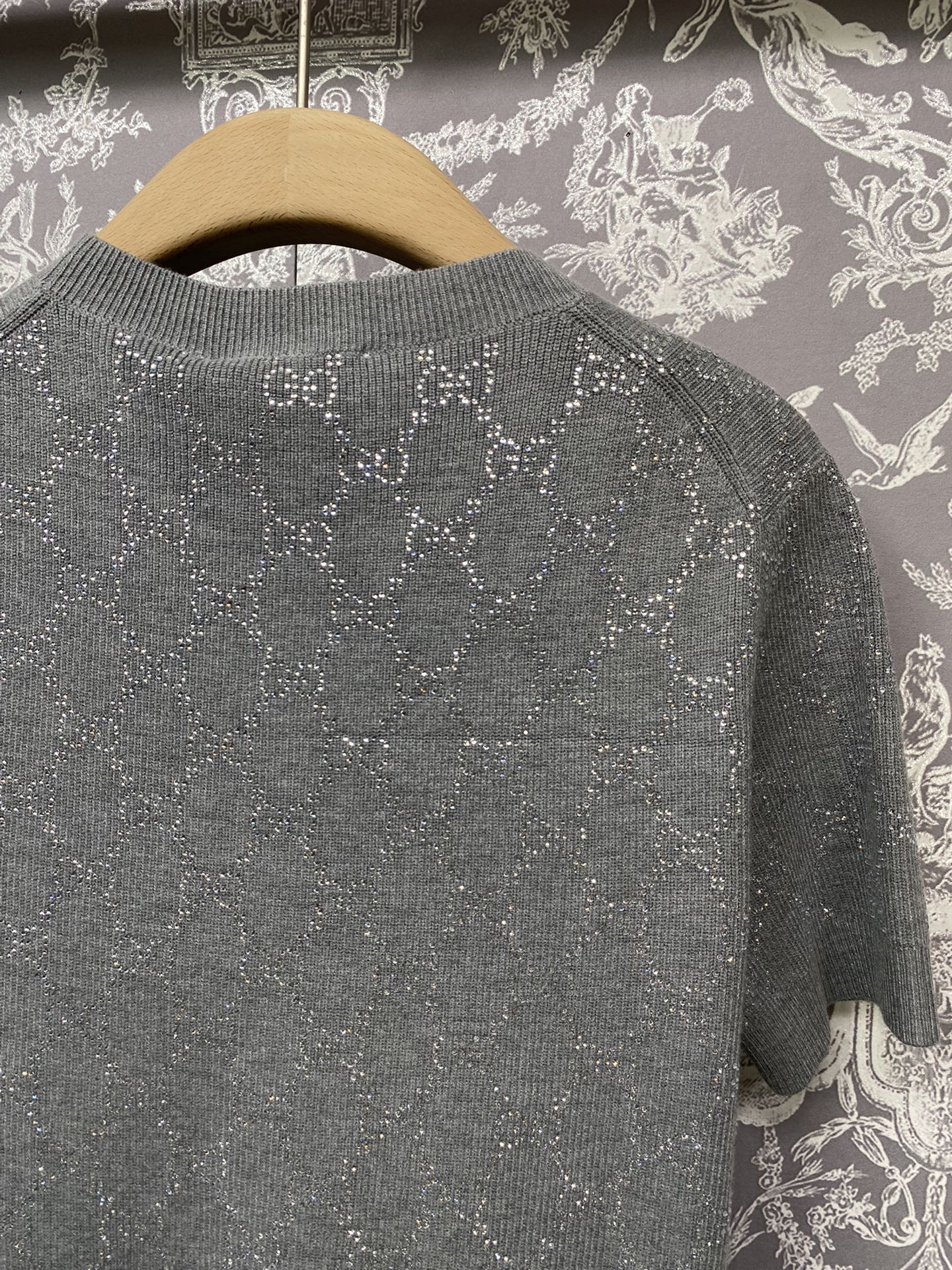 GUCCI Short-sleeved Sweater - GSSS1 - Image 3
