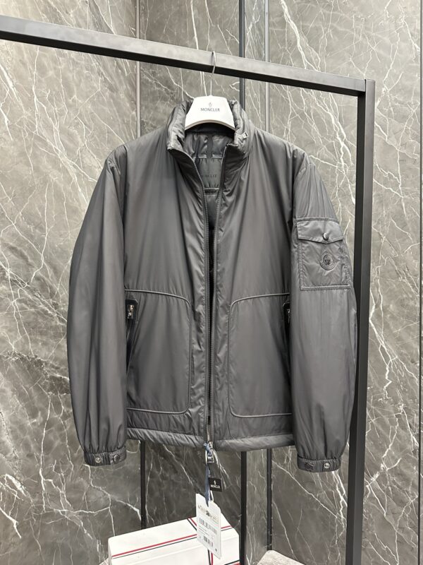 Moncler Light Business Men's Jacket - Image 4