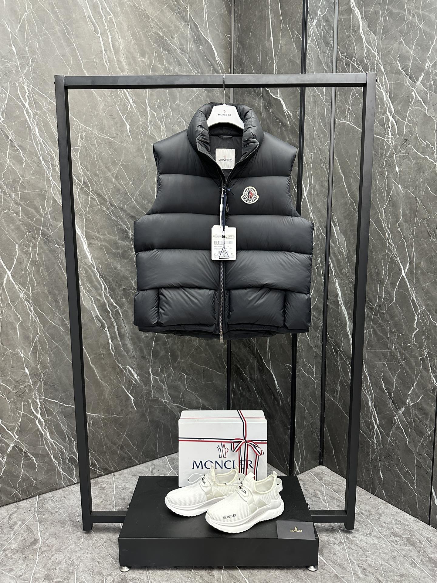 Moncler x Christopher Raxxy - Image 6
