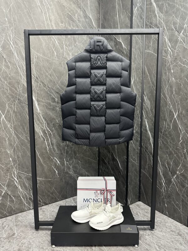 Moncler x Christopher Raxxy - Image 2