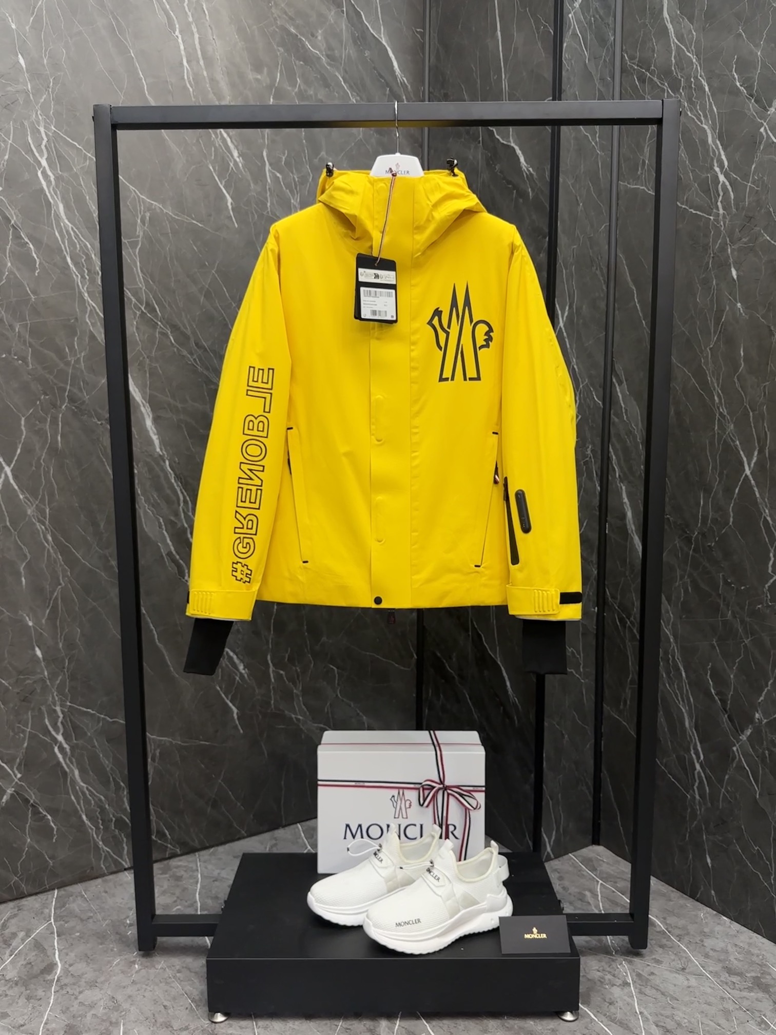 Moncler Moriond Ski Jacket - Image 6