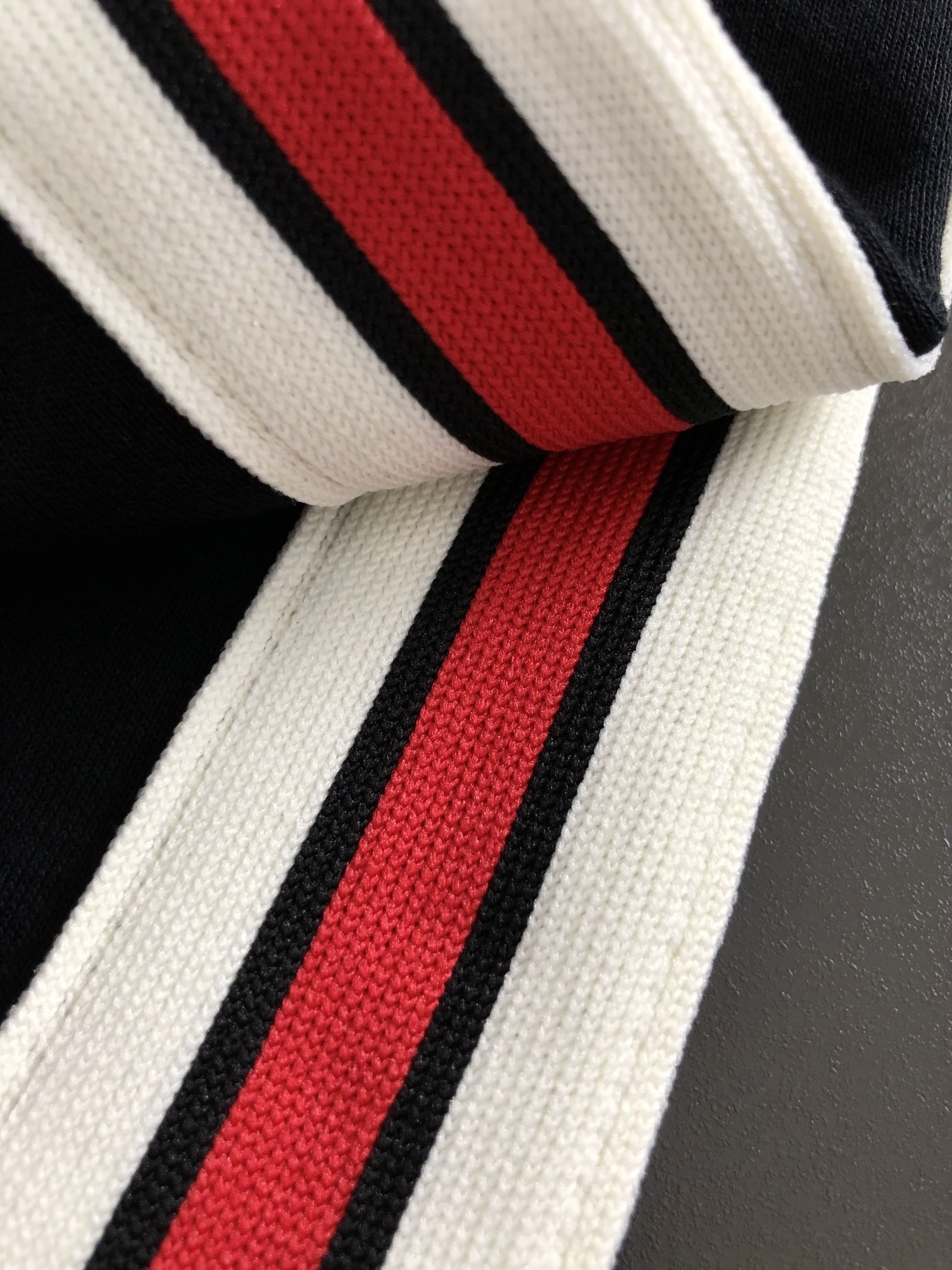 GUCCI SWEATER GS3 - Image 2