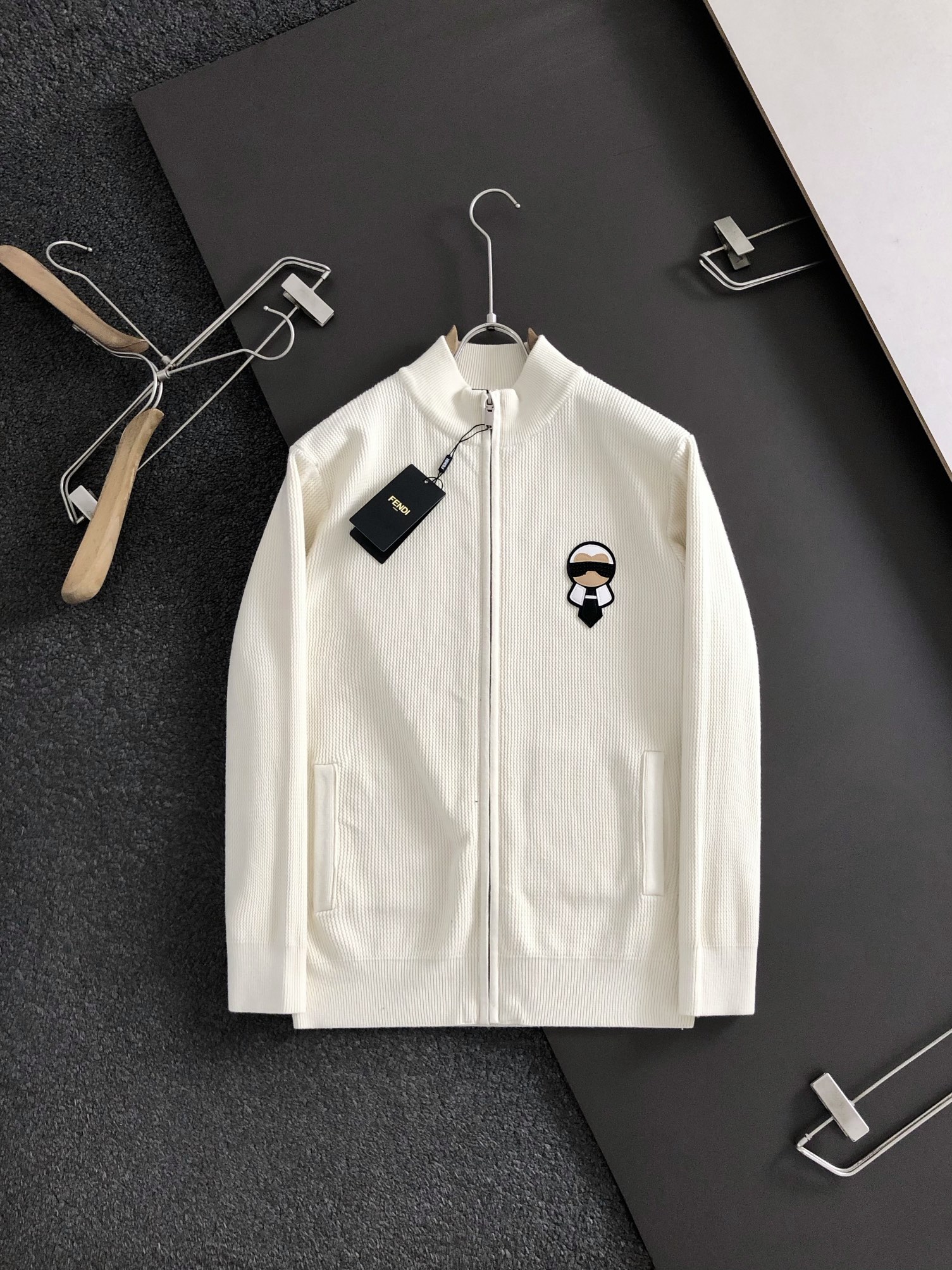 FENDI SWEATER FS1
