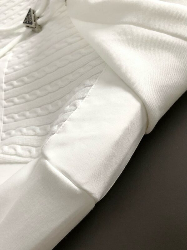 PRADA SWEATER PS2 - Image 3