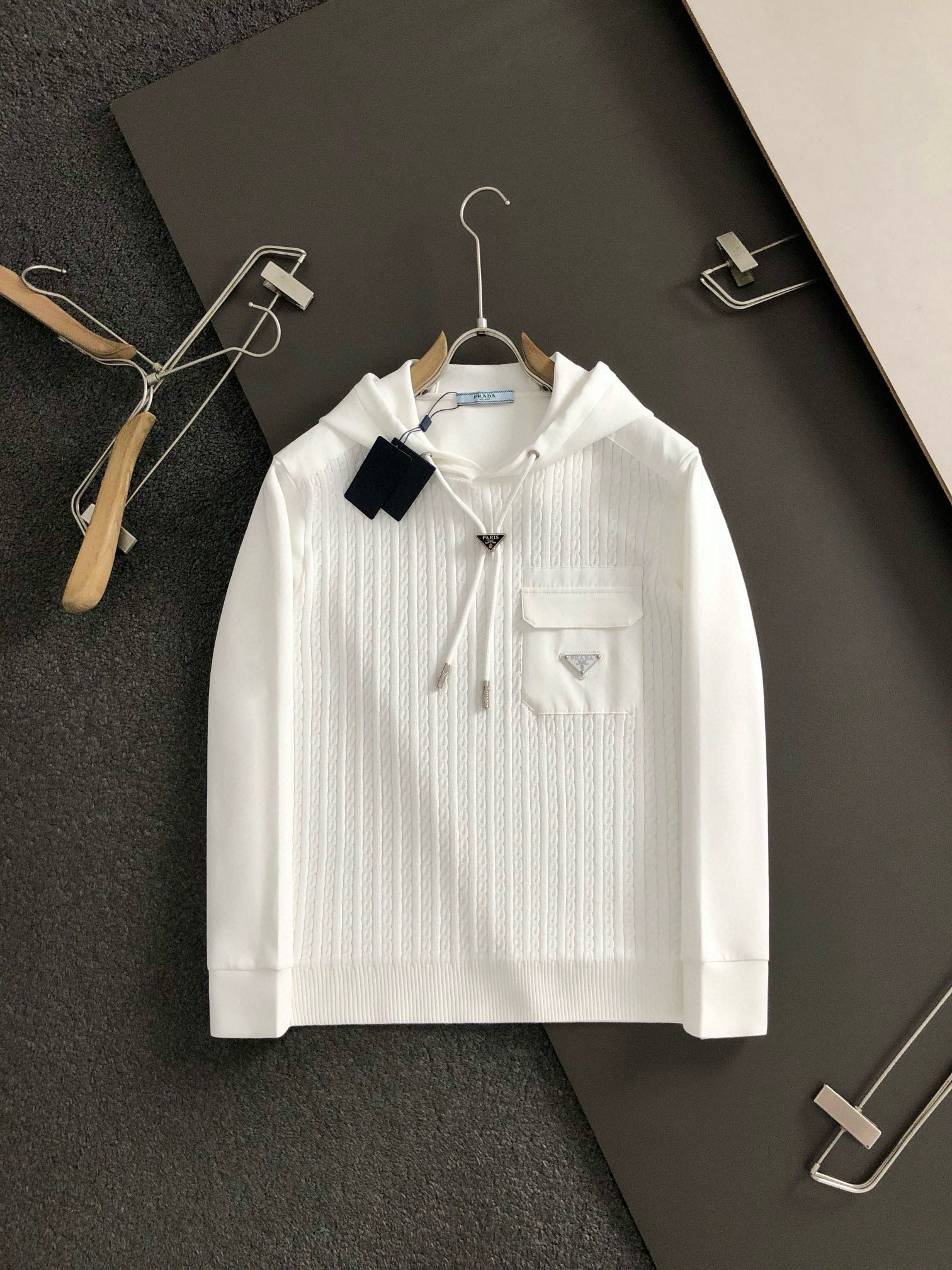 PRADA SWEATER PS2